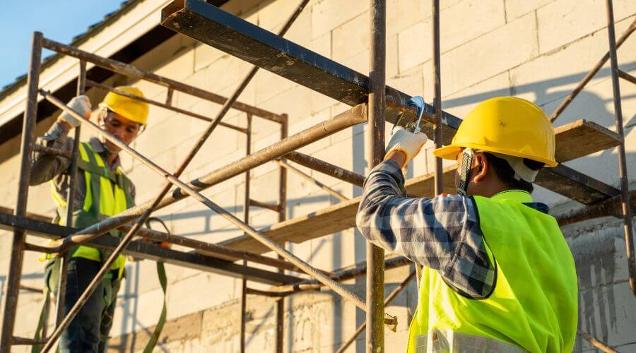 Professional fairlawn roofing services in Russell, KY